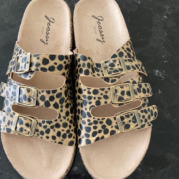 Women’s leopard sandal, new without tag - Picture 1 of 5